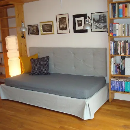 Pod Velkou Amerikou *