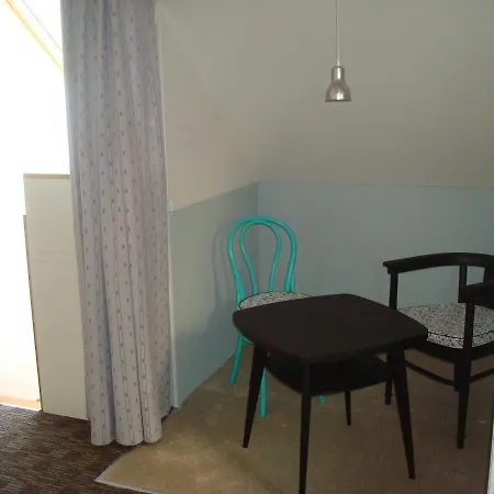 Pod Velkou Amerikou شقة Morina