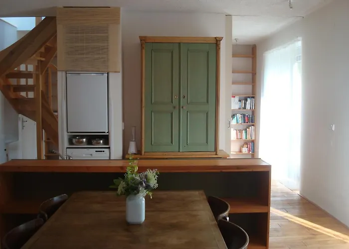 Pod Velkou Amerikou דירה *